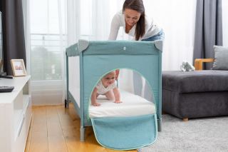 Cestovná postieľka BASIC PLUS - sivá (572169)