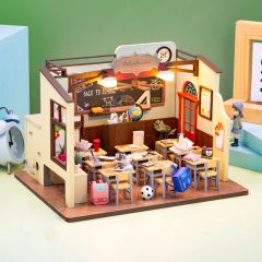 Miniatúra domčeka Školská trieda (9)